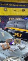 PRF apreende drogas escondidas em compartimento oculto e prende homem por tráfico em Patos de Minas (MG)