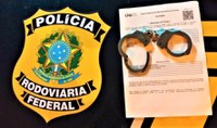 PRF prende homem Procurado pela Justiça durante fiscalização na BR 381 em Itatiaiuçu (MG)