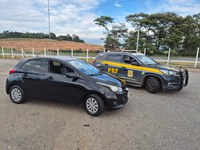 Hyundai HB20 roubado em São Paulo é recuperado pela PRF na BR 381 em Perdões (MG)