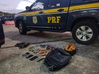 PRF prende 3 homens e recupera módulo de caminhão roubado na BR-381