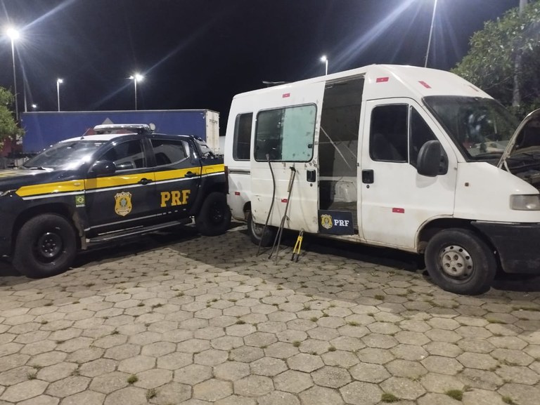 Ducato recuperada Oliveira.jpg