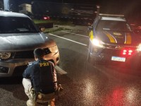 L200 Triton furtada é recuperada pela PRF na BR 381 em Betim (MG)