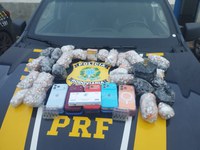 PRF apreende grande quantidade de medicamentos e celulares na BR-381 em Betim (MG)