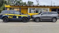 PRF apreende Toyota /Hilux SW4, com itens de identificação adulterados, na BR-262 em Bom Despacho (MG)