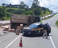 Três mulheres são presas por roubo de carga na Fernão Dias em Carmo da Cachoeira, no sul de Minas.