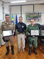 PRF-MG homenageia Comandantes de Policiamento Rodoviário e Policiamento de Meio Ambiente da PMMG