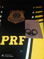 PRF prende homem com mandado de prisão em aberto em Teófilo Otoni (MG)