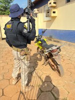 PRF apreende motocicleta adulterada, em Novo Repartimento/PA