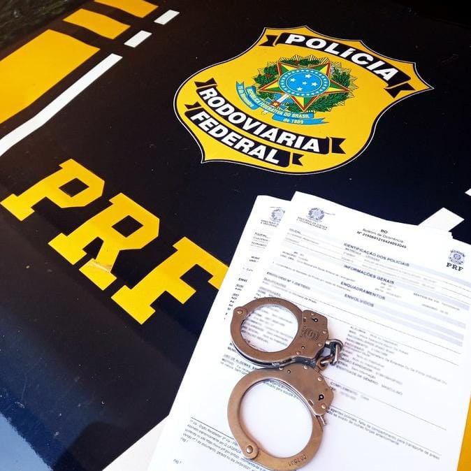 PRF prende homem procurado pela justiça, em Altamira/PA