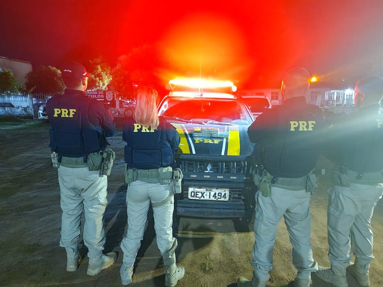 PRF apreende tabletes de oxi, em Itaituba/PA