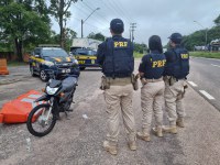 PRF recupera motocicleta roubada, em Castanhal/PA