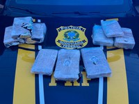 PRF apreende 9 kg de maconha em ônibus, em Santarém/PA