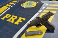 PRF apreende arma de fogo e munições em Dom Eliseu/PA