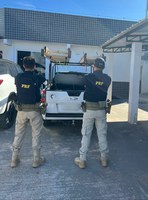PRF recupera veículo roubado, em Itaituba/PA
