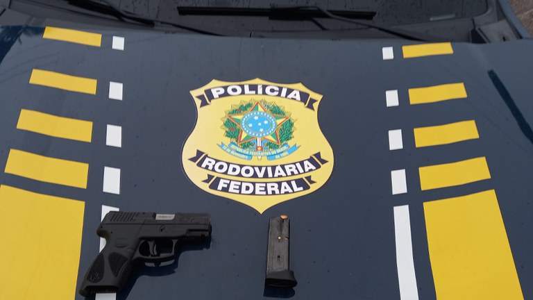 PRF apreende arma de fogo e munições, durante fiscalização em Benevides/PA