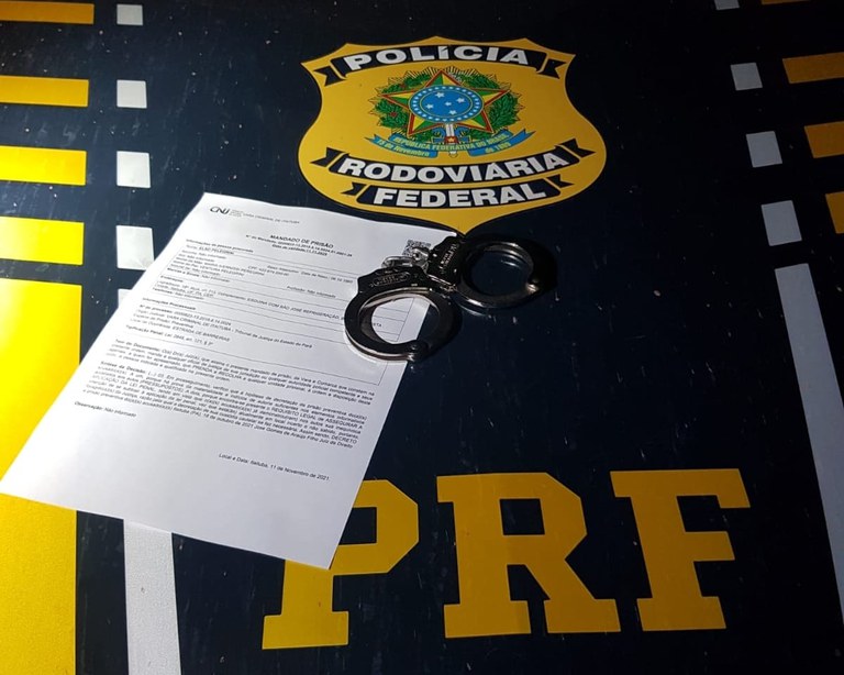 PRF prende homem acusado de homicídio, em Itaituba/PA