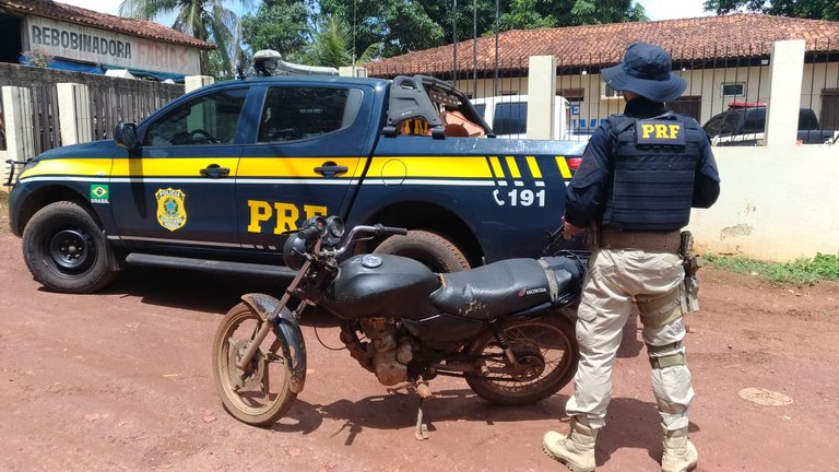 Em Medicilândia/PA, a PRF apreendeu motocicleta adulterada