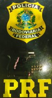PRF apreende arma de fogo e 11 munições, em Altamira/PA