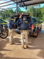 PRF prende homem com mandado de prisão em aberto, em Santarém/PA