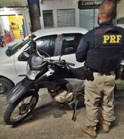 No agreste paraibano, PRF recuperou uma motocicleta roubada