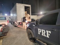 PRF apreende carga de cigarros paraguaios avaliada em cerca de R$ 200 mil em Cruz do Espírito Santo-PB