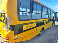 PRF na Paraíba flagra ônibus escolar realizando transporte irregular de passageiros e retira de circulação moto adulterada