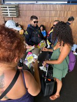 PRF na Paraíba realiza ação educativa em parceria com DETRAN e DER no Terminal Rodoviário de João Pessoa-PB