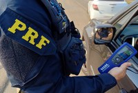 PRF na Paraíba detém cinco condutores flagrados dirigindo sob influência de álcool
