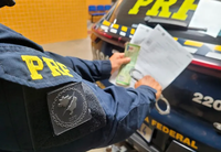 PRF na Paraíba flagra uso de documento público falso e prende foragido da Justiça por débito alimentar