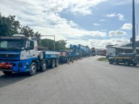 PRF na Paraíba alerta sobre impactos no trânsito das BRs101 e 230 durante realização da escolta de transformador de energia eólica entre os dias 18e23