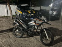 PRF na Paraíba recupera duas motocicletas furtadas e tira drogas de circulação
