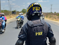 PRF apreende motocicleta com sinais de adulteração veicular na BR-104/PB