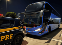 PRF na Paraíba detém pai e filho por importunação sexual e porte de drogas em ônibus interestadual