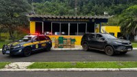 PRF recupera caminhonete roubada transportando mais de 600 quilos de maconha em Irati (PR)