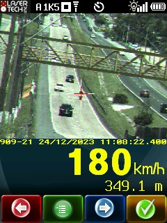 Flagrante na BR-277 em Curitiba (velocidade máxima no local: 110 km/h)