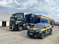 Carreta Cinema da PRF atraiu crianças em Guaíra (PR)