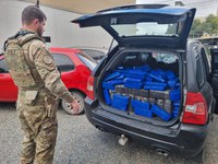 PRF apreende mais de 500 quilos de maconha em Campo Largo (PR)