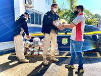 Campanha de arrecadação de alimentos atinge 5 toneladas no Paraná; mas precisamos de mais