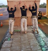 PRF apreende 150 toneladas de drogas no Paraná em 2020 e registra novo recorde histórico