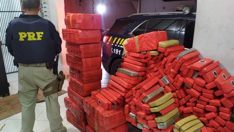 03092021_MACONHA-MEIATONELADA-JATAIZINHO (2).jpeg