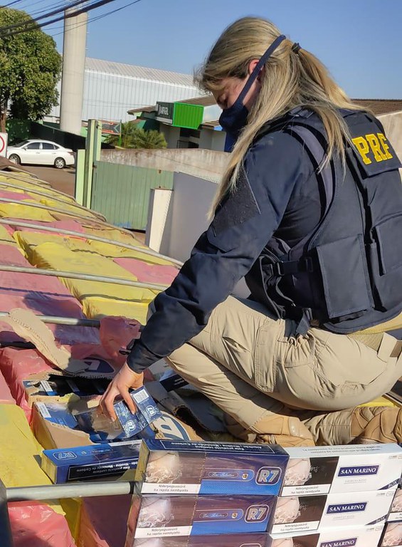 2021-09-01-CIGARROS-400K-CAMPO MOURAO.jpeg