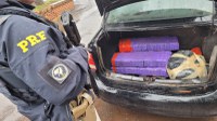 PRF apreende 160 quilos de maconha em Mercedes, no Paraná