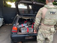 Em três horas, PRF apreende quase uma tonelada de maconha no Paraná