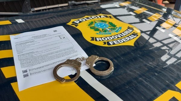 Homem é detido pelo não pagamento de pensão alimentícia em Ouricuri