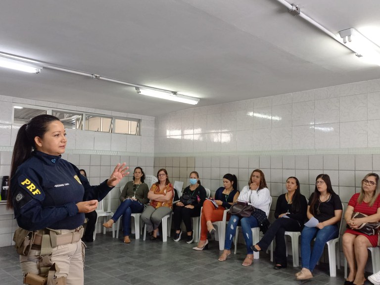 trafico de pessoas 01.jfif