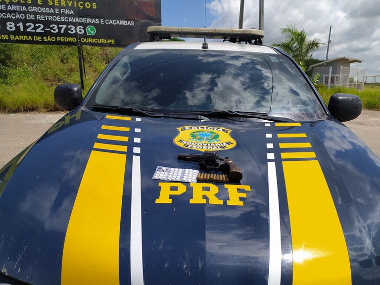 arma e rebite 26.12.jpg