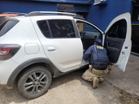 Homem troca terreno por carro roubado e é detido pela PRF em Caruaru