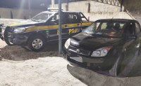 Homem compra carro roubado com cunhada e é detido em Serra Talhada