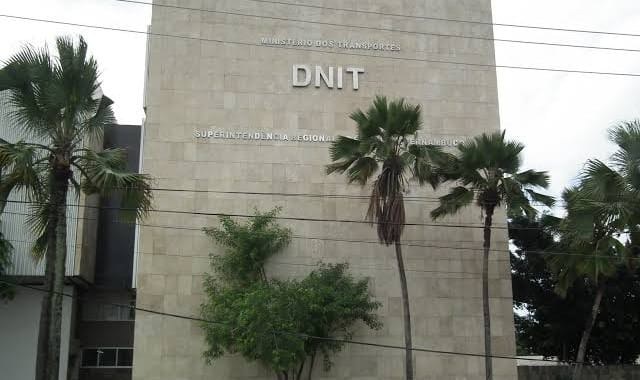 PRF e DNIT assinam termo para compartilhamento de imóvel no Recife