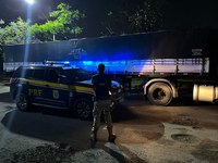 PRF flagra mais de 85 ton de excesso de carga durante comando de fiscalização em Paranatama